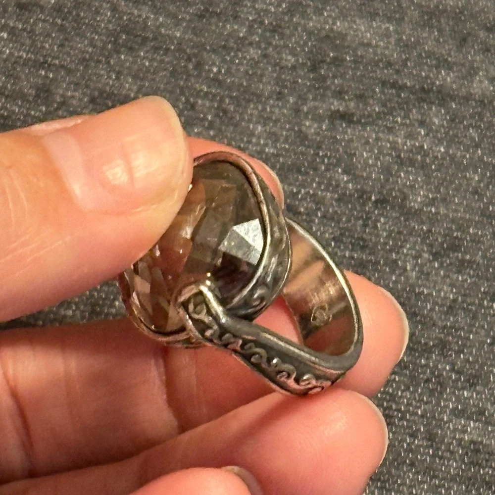 Brighton Square Smoky Quartz Gem Silver Cocktail Ring w Decorative Design, Sz 7 - Picture 10 of 10